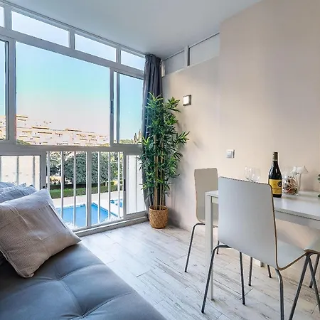 Sun Coast -- Superb Near The With Breakfast Benalmádena