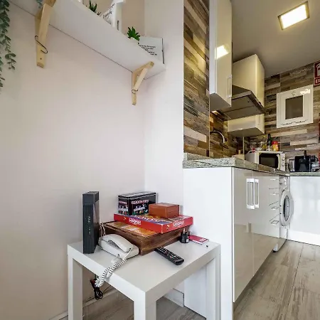 Sun Coast -- Superb Near The With Breakfast Apartment